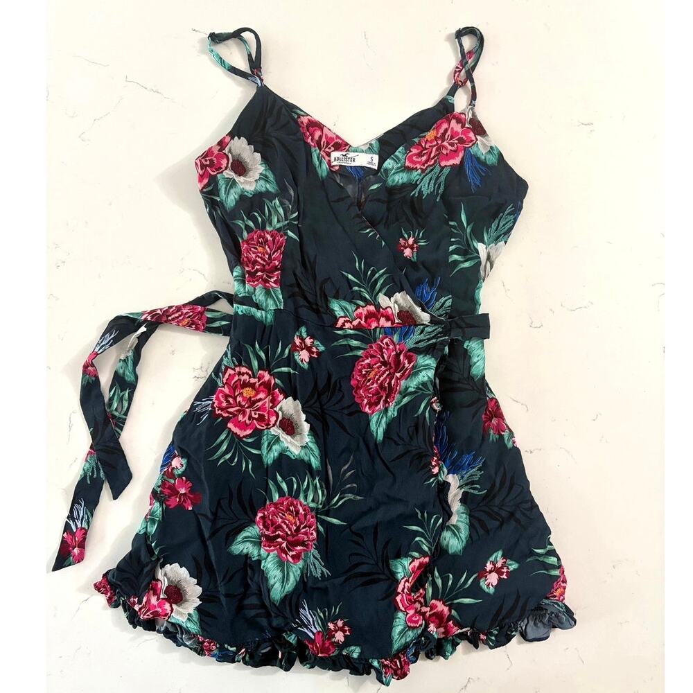 Y2K Hollister cami babydoll top sz S wrap tie floral ruffle flowy coquette